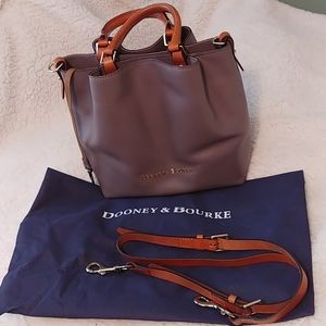 Dooney & Bourke Barlow Bag